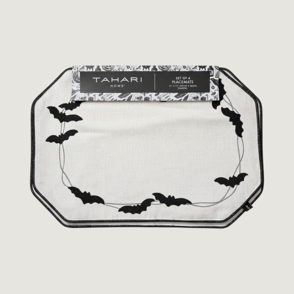 Tahari Home Set of 4 Halloween Bat Placemats Silver/Black Metallic Cotton